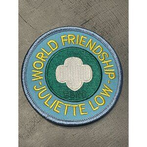 GIRL SCOUT PATCH~World Friendship~Juliette Low - trefoil GSNC